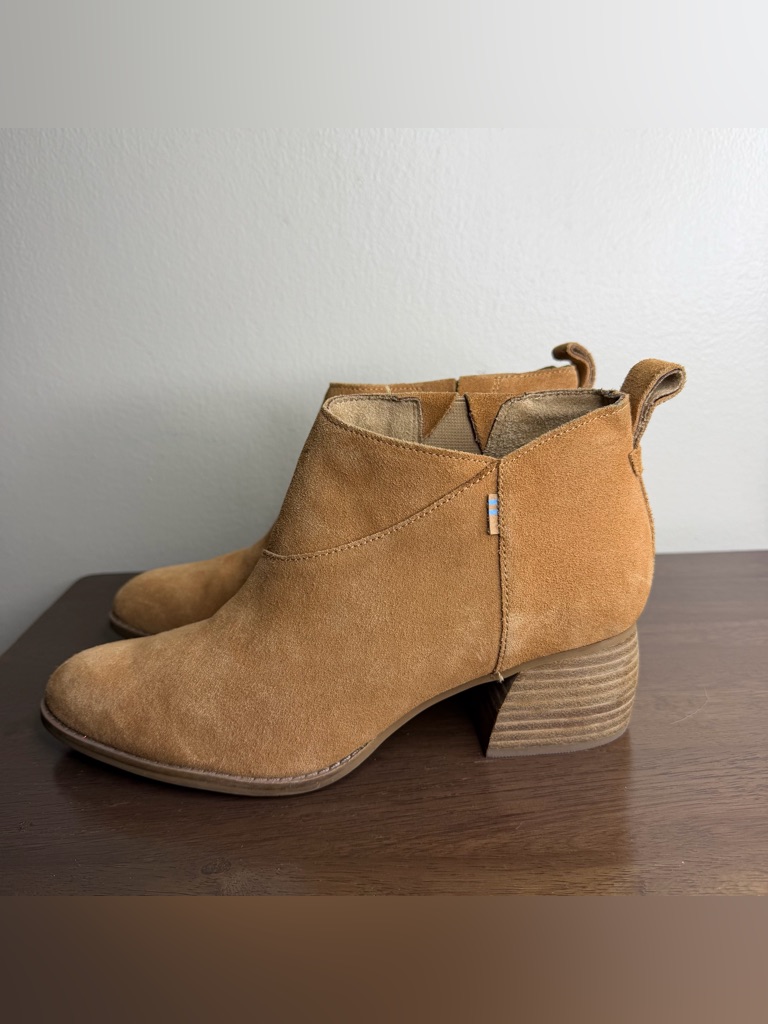 Toms Leilani Carmel Brown Suede Ankle Boots Sz 7.5 Womens